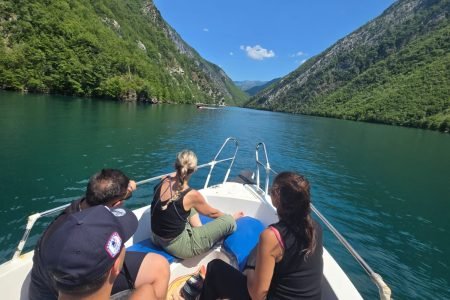 Private SpeedBoat