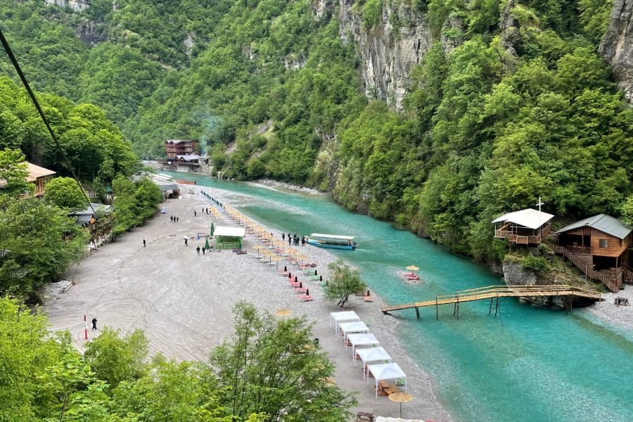 Tour: Fierze – Shala River – Komani Lake